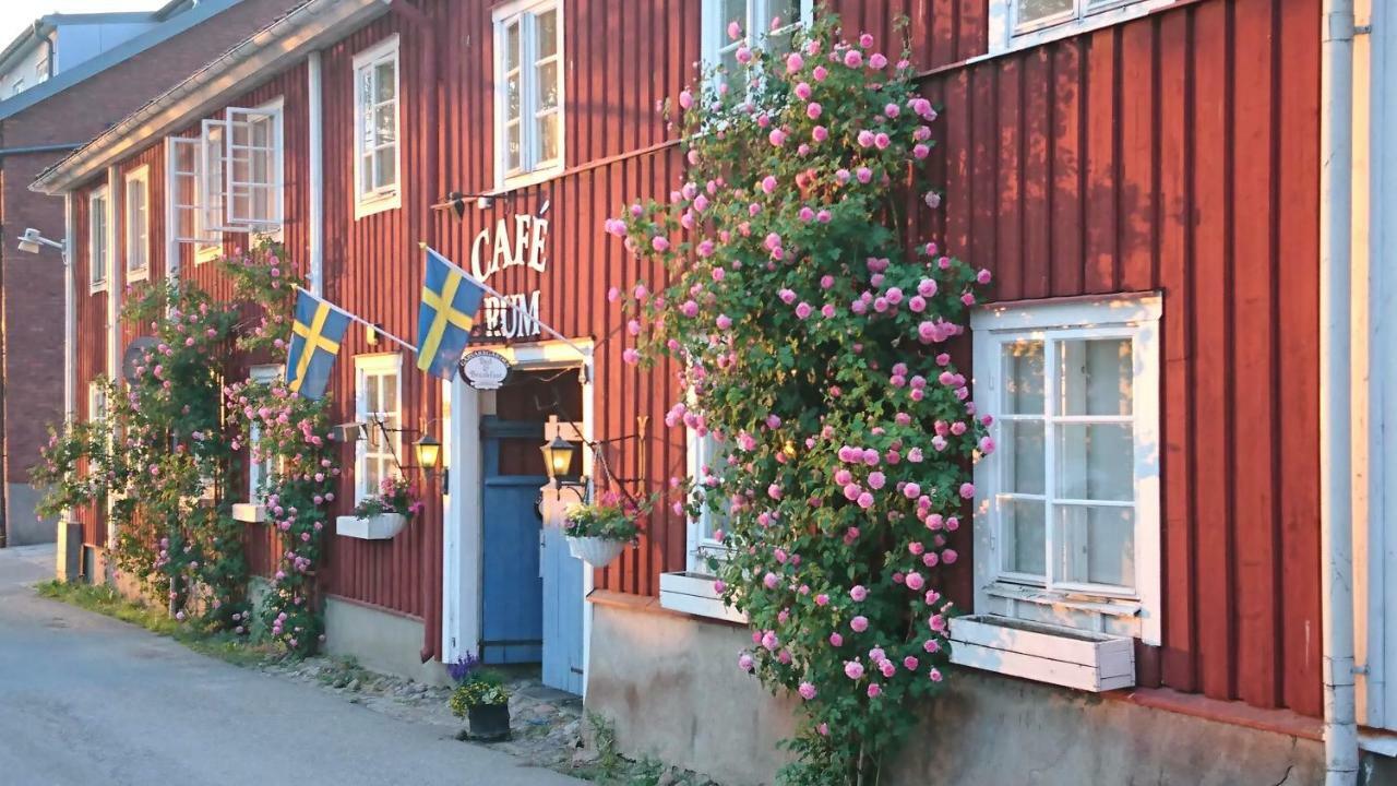 Garvaregarden Hotel , B&B Och Cafe Askersund Luaran gambar