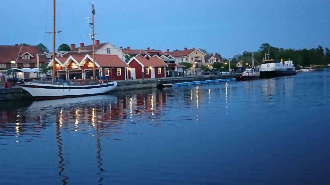 Garvaregarden Hotel , B&B Och Cafe Askersund Luaran gambar